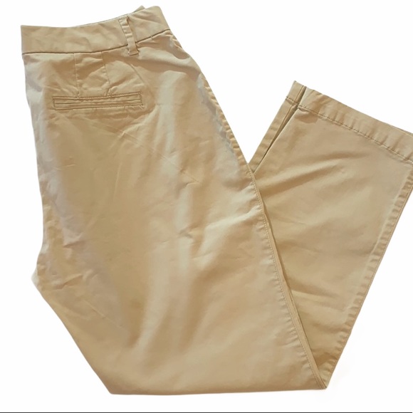 NWT GAP Curvy Slim City Cropped Khakis sz 8 - Picture 2 of 12